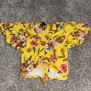 🛍️Como black crop top